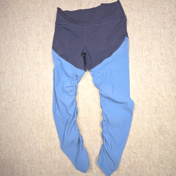Zyia Active Storm Parallel Luxe Leggings Womens Size 12 Blue Gray Ribbed Workout - Picture 1 of 6